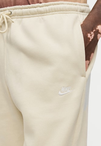 Nike Sportswear Tapered Trousers 'Club' in Beige