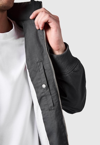 Ragwear Outdoorjas in Zwart