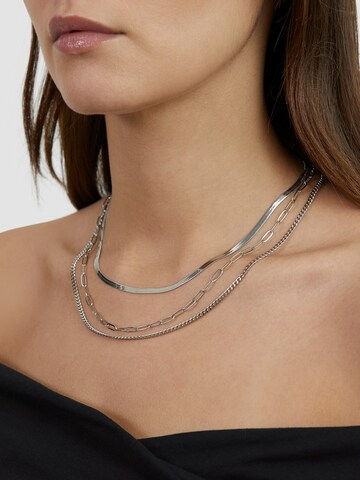 s.Oliver Kette in Silber