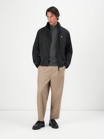 Lyle & Scott Between-season jacket 'Fold Away' in Black