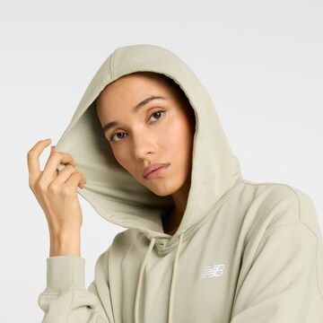 new balance Sweatshirt 'Essentials' in Groen