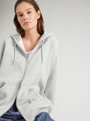 Monki Sweatjacke in Grau