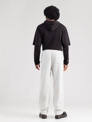 Abercrombie & Fitch Baggy Trousers 'ESSENTIAL' in Grey