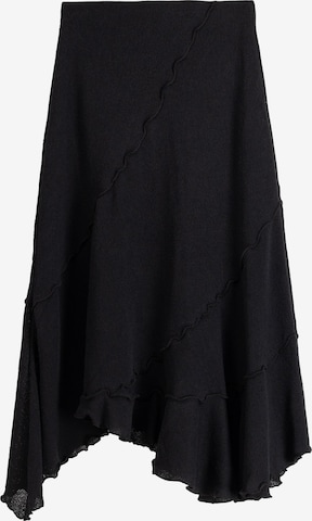 Bershka Skirt in Black: front