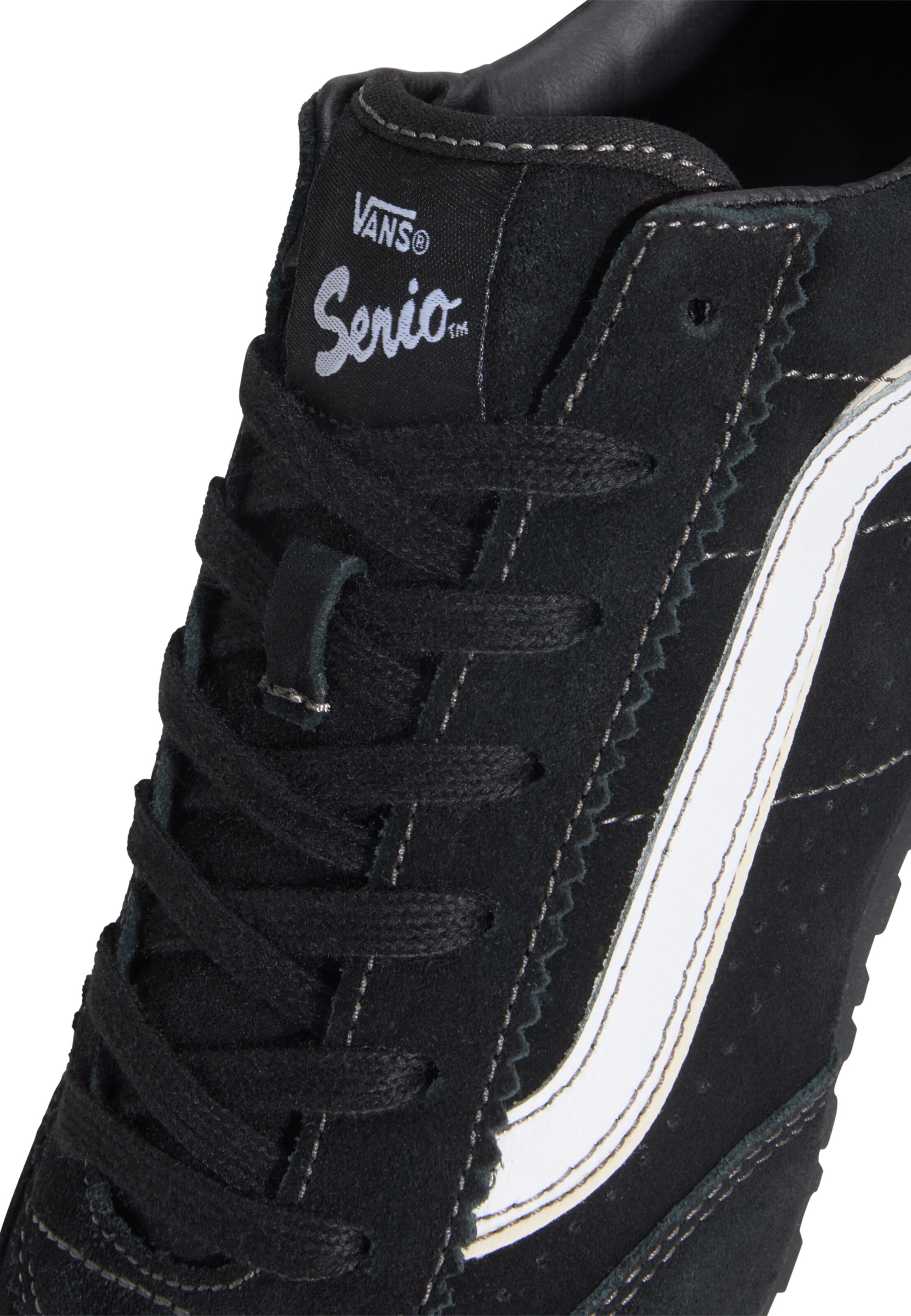 Sneaker low 'Super Lowpro' de la VANS pe negru