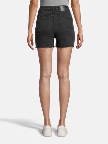 AÉROPOSTALE Skinny Shorts in Schwarz