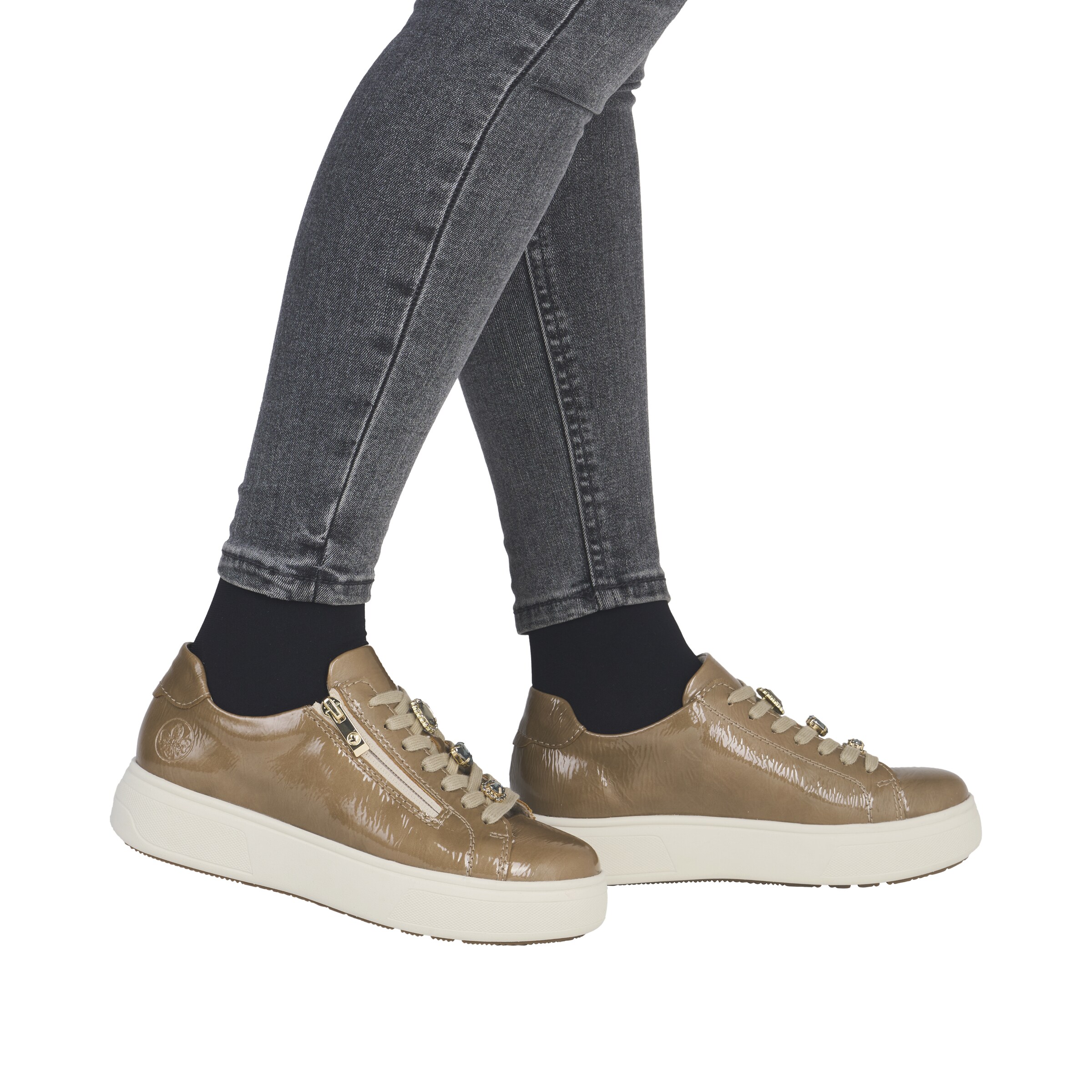 Baskets basses Rieker en beige