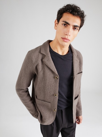 SELECTED HOMME Regular fit Colbert 'Nealy' in Bruin: voorkant