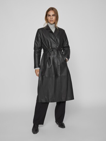 VILA ROUGE Between-Seasons Coat in Black