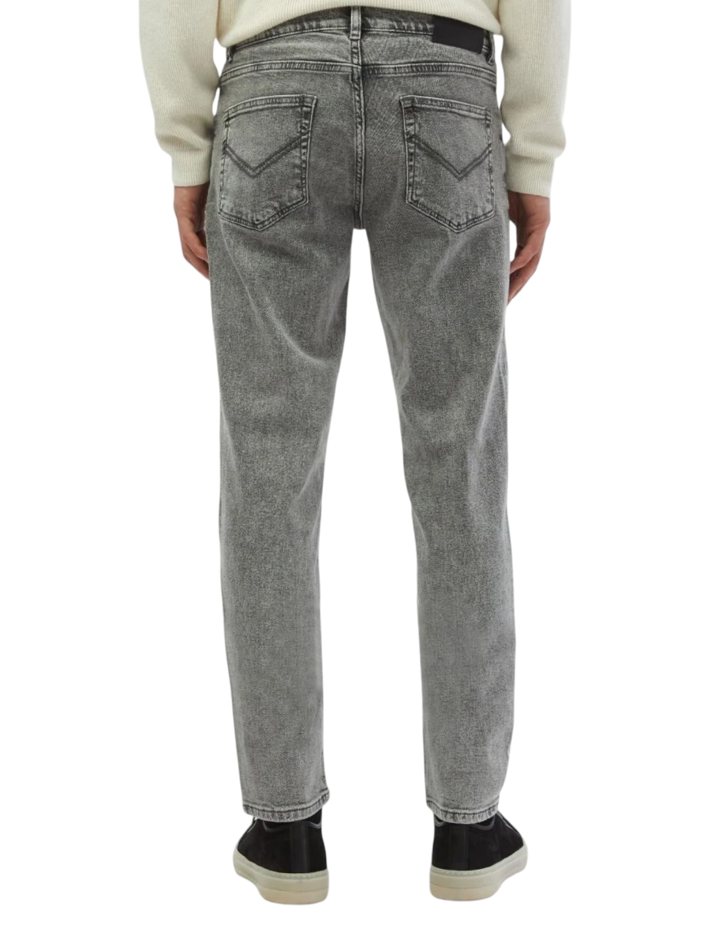 Ramsey Regular Jeans in Grey