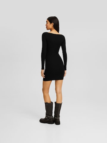 Bershka Kleid in Schwarz