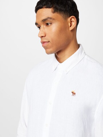 Abercrombie & Fitch Regular fit Button Up Shirt in White