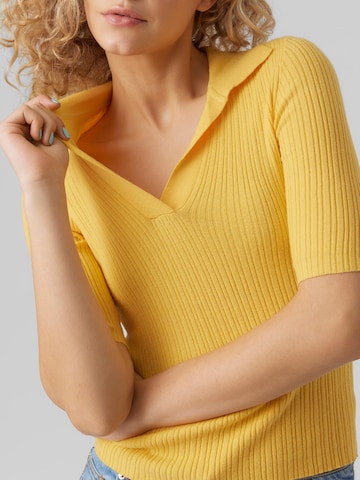 VERO MODA Sweater 'HOLLY' in Yellow