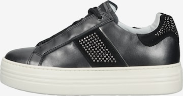 Nero Giardini Sneakers in Grey