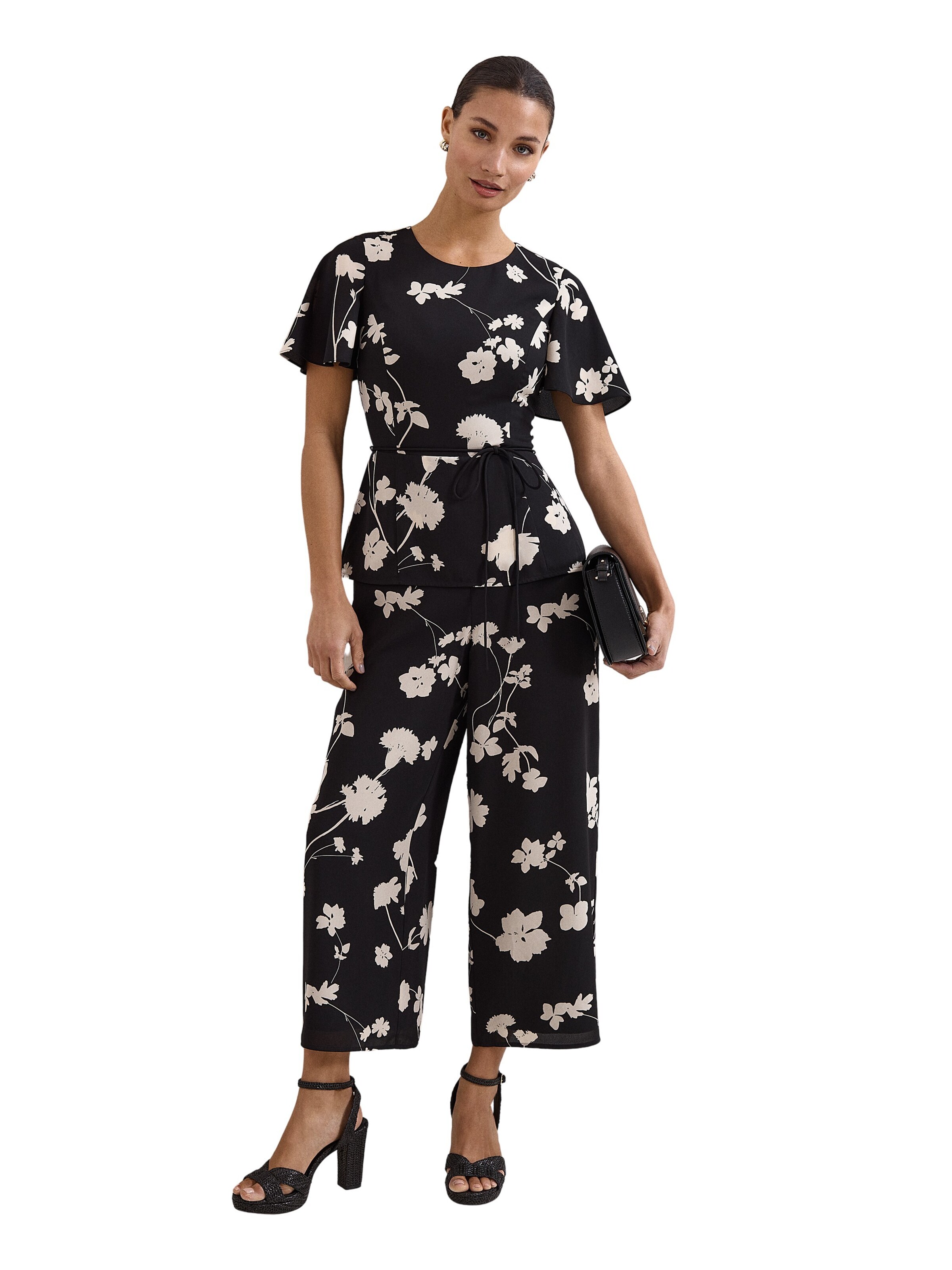 Phase Eight Jumpsuit in Schwarz: Vorderseite