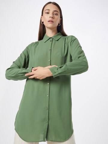 VILA Blouse in Green: front