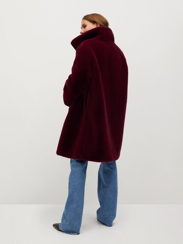 Cappotto invernale 'Chillyn' di MANGO in rosso