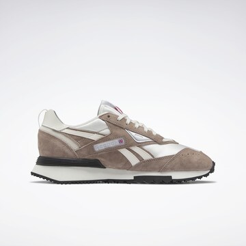 Sneaker low 'LX 2200' de la Reebok pe bej