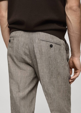 MANGO MAN Slimfit Bügelfaltenhose 'Laurus' in Braun