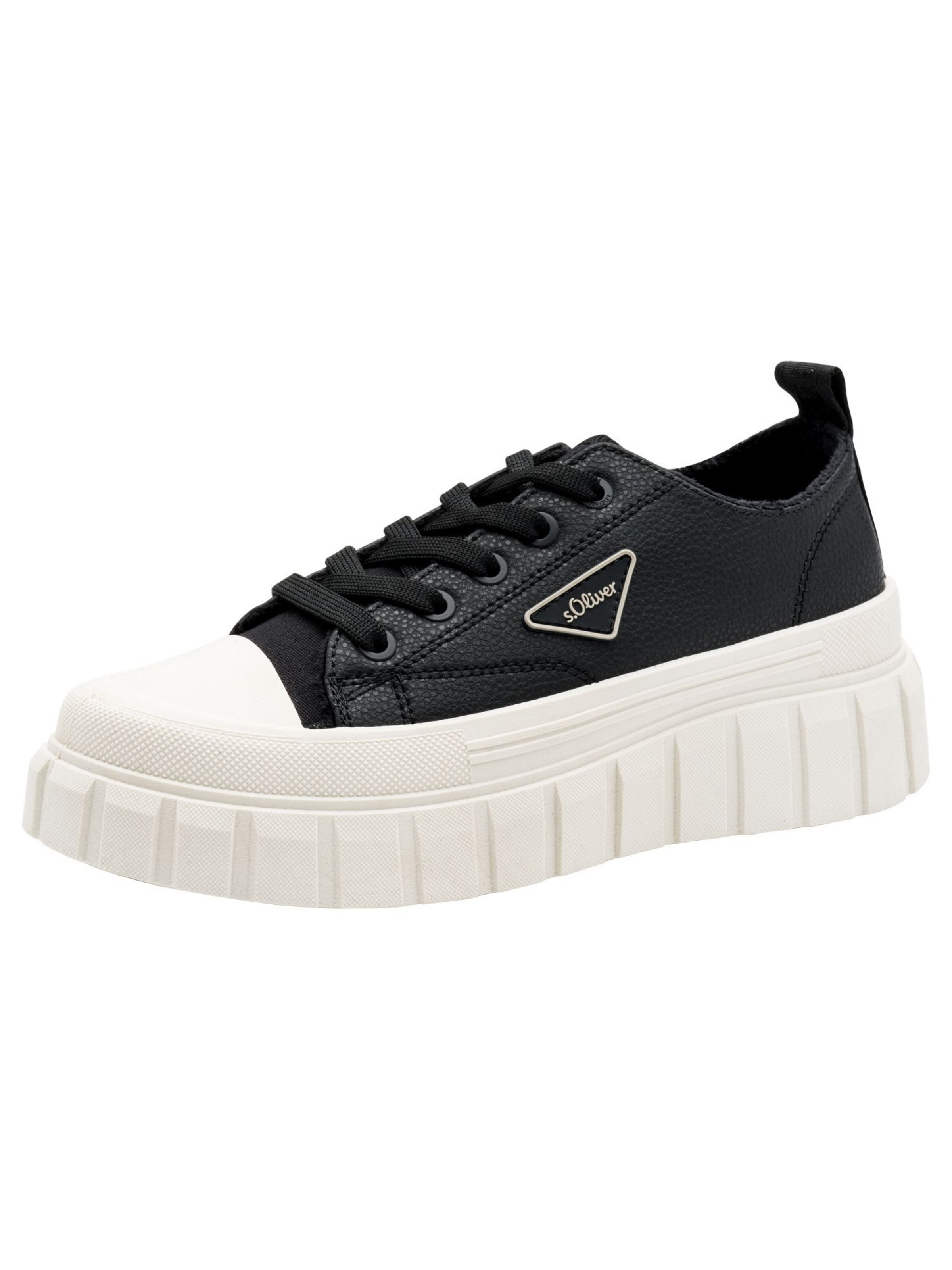 s.Oliver Sneaker in Schwarz: Vorderseite