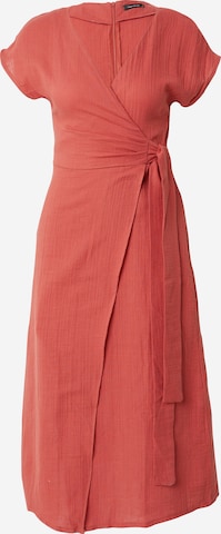 Trendyol Kleid in Rot: predná strana