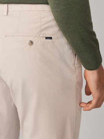 Hackett London Обычный Брюки со складками в Бежевый