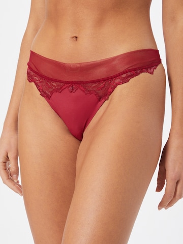 String Calvin Klein Underwear en rouge : devant