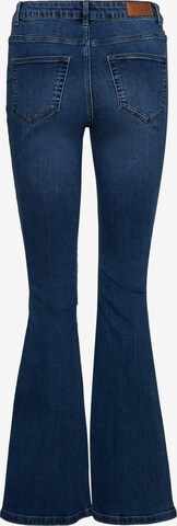 VERO MODA Flared Jeans 'Scarlet' in Blau