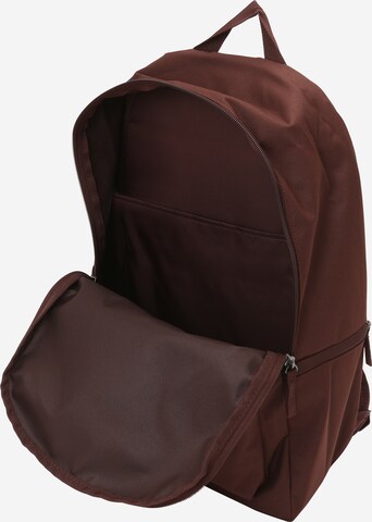 Nike Sportswear Rucksack in Braun