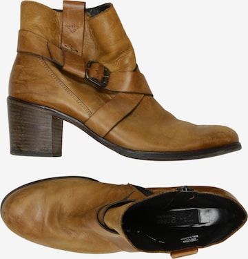 Paul Green Stiefelette 39 in Braun: Vorderseite