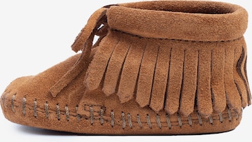 Ciabatta di Minnetonka in marrone: frontale