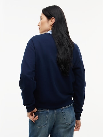 TOMMY HILFIGER Sweatshirt i blå