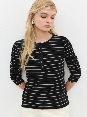 No Matter What Shirt in Zwart