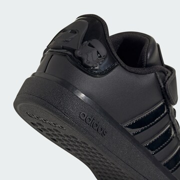 Sneaker 'Star Wars Grand Court 2.0' di ADIDAS SPORTSWEAR in nero