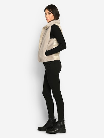 White Label by RoFa Vest in Grey