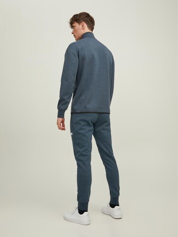 JACK & JONES Sweatshirt 'AIR' i blå