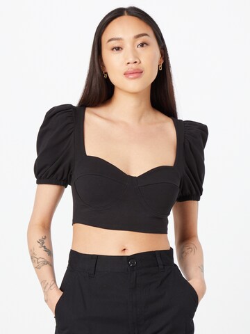 Monki Shirt in Black: front