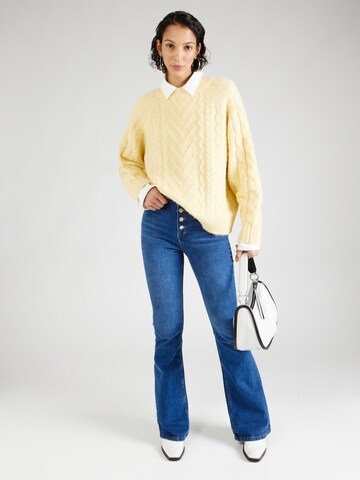 TOPSHOP Sweter w kolorze żółty