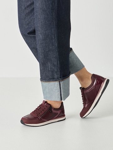 Tamaris Sneakers in Red