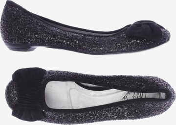UNISA Flats & Loafers in 36 in Black: front