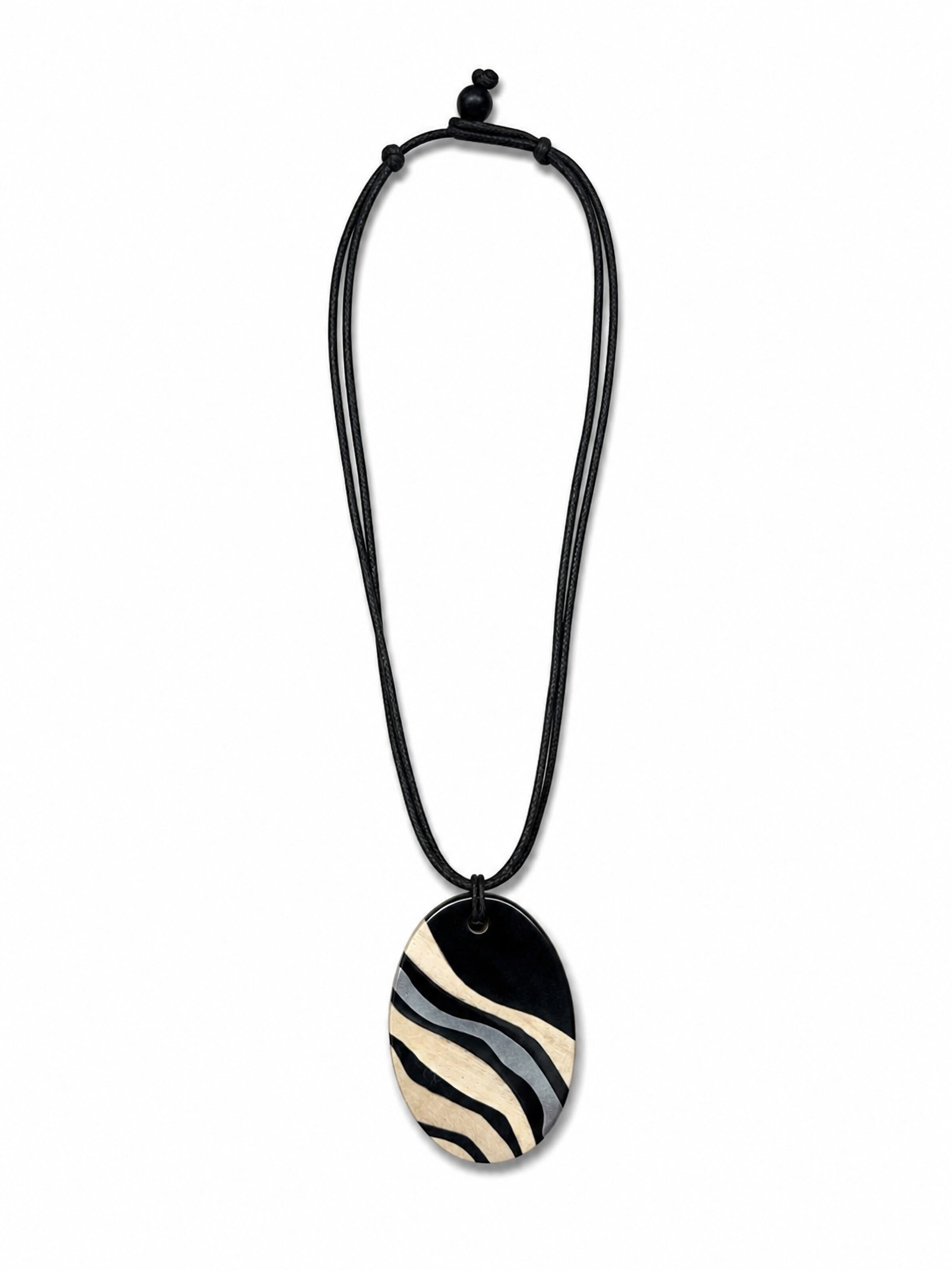COLLEZIONE ALESSANDRO Necklace 'Marea' in Onesize in Black, Item view