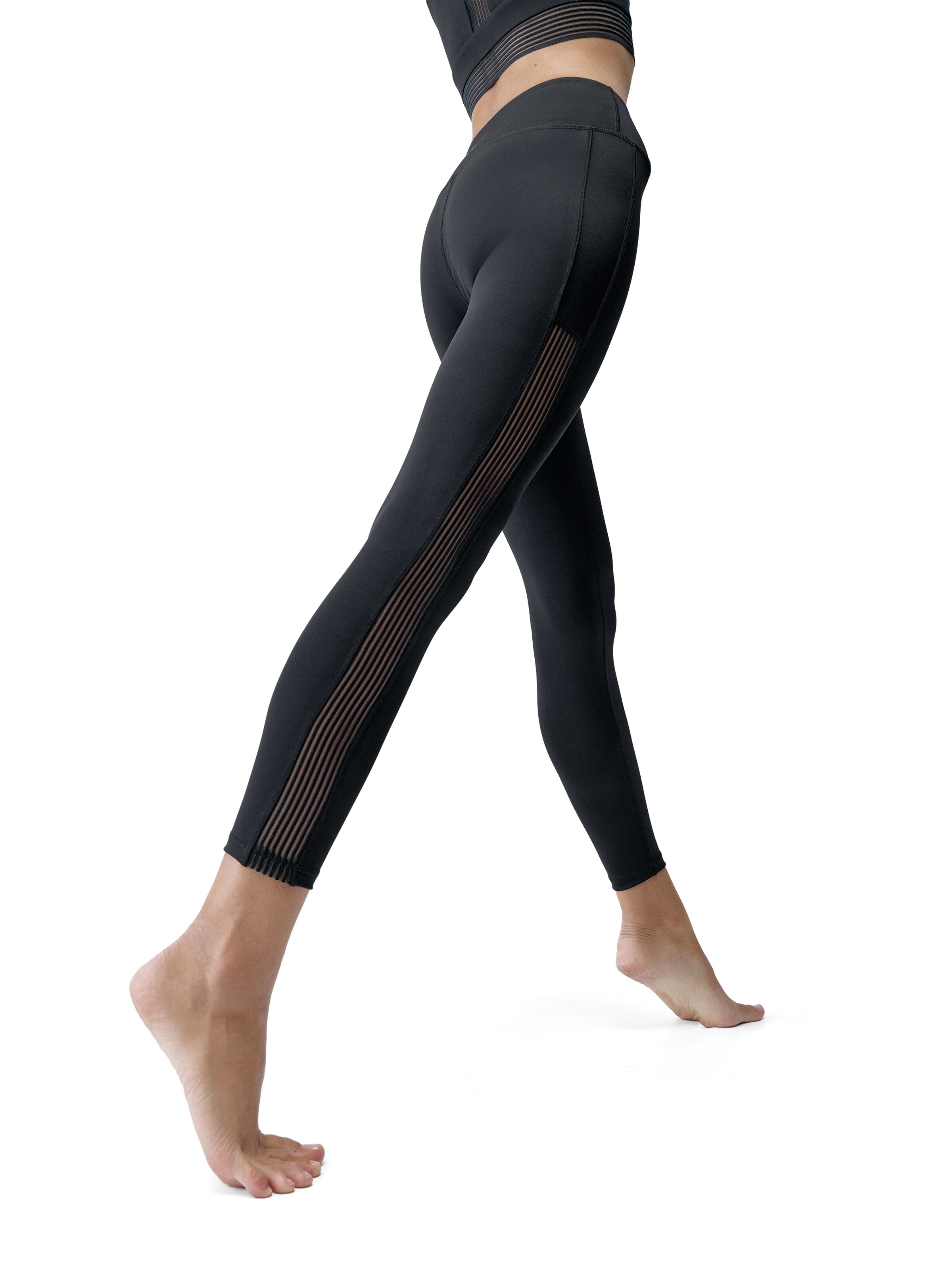 Born Skinny Legging ' Sakra ' in Schwarz