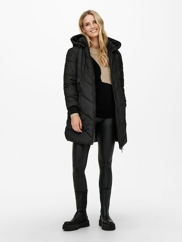 Manteau d’hiver 'Skylar' JDY en noir