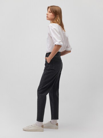 Mavi Tapered Jeans  ' LAURA ' in Schwarz