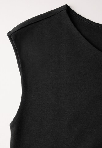 STREET ONE Shirt mit U-Boot-Ausschnitt in Schwarz