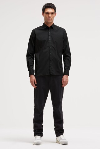 CAMP DAVID Slim fit Button Up Shirt in Black