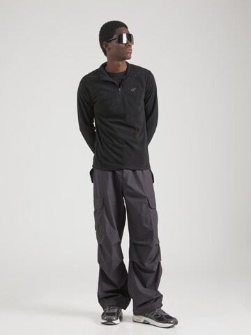 4F Sportsweatshirt in Zwart