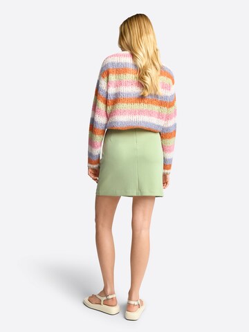 Rich & Royal - Falda en verde