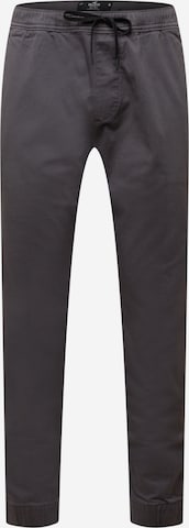 HOLLISTER Tapered Broek in Grijs: voorkant