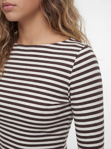 studioselect Póló 'Cleo' - barna